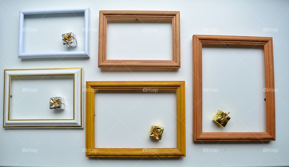 shapes frame pictures on a white background