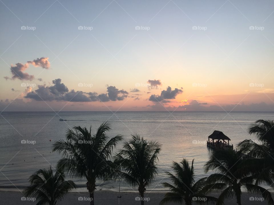 Evening scene of a beach in Cozumel 