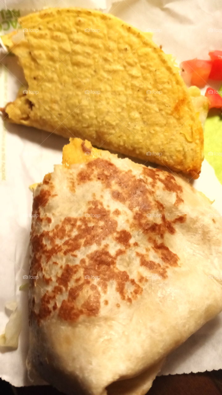 taco and a crunch wrap