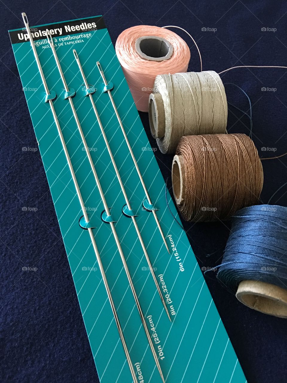 Upholstery needles and thread 