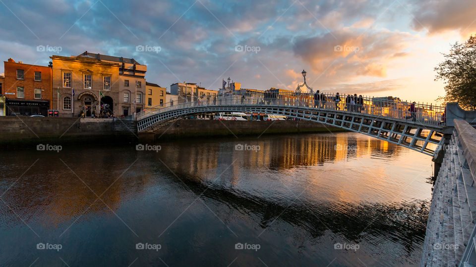 Ha' Penny Bridge, Dublin