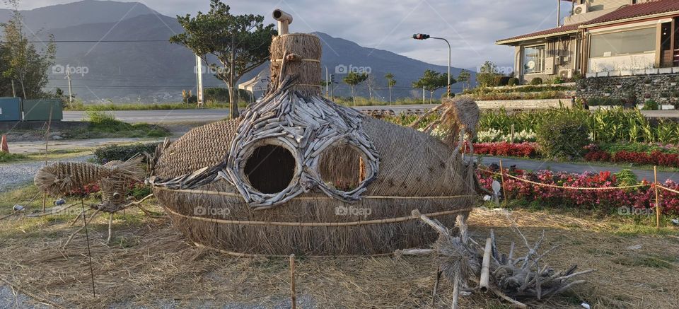 Straw Submarines in the Park