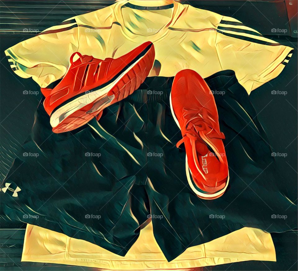 🏃‍♂️ 🇺🇸 Good Morning!  Everything ready to sweat the shirt. Let's go for a good morning jog?  Running is good for your health! / 🇧🇷 Bom dia! Tudo pronto para suar a camisa. Vamos para um bom cooper matinal? Correr faz bem para a saúde! 