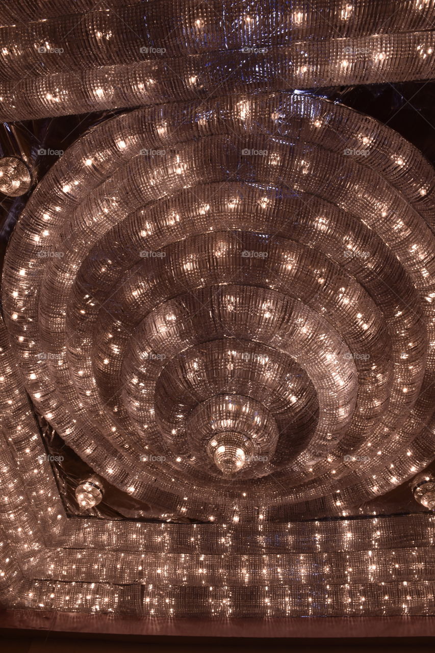 Dipaboli lighting