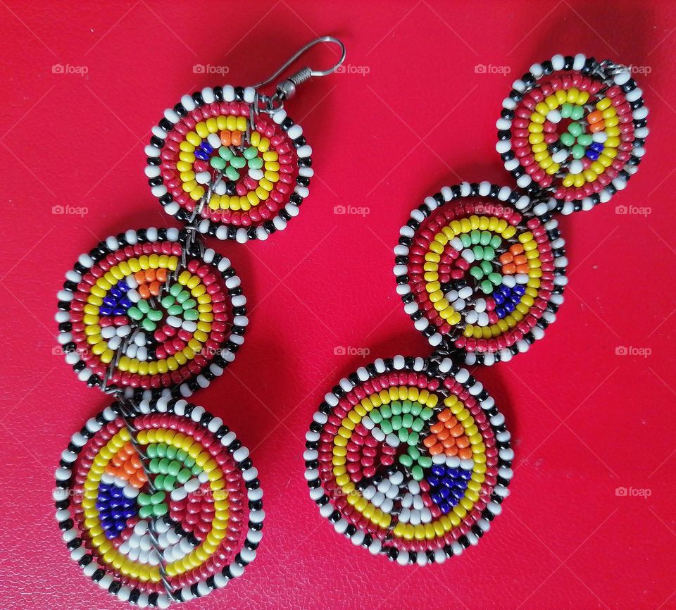 Complimentary colours