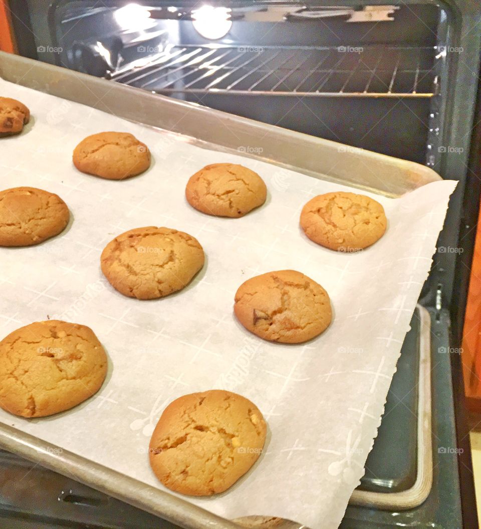 Peanut Butter Chocolate Chip Cookies