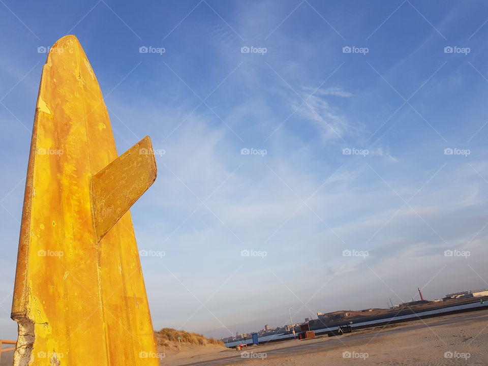 Surfboard wijkaanzee