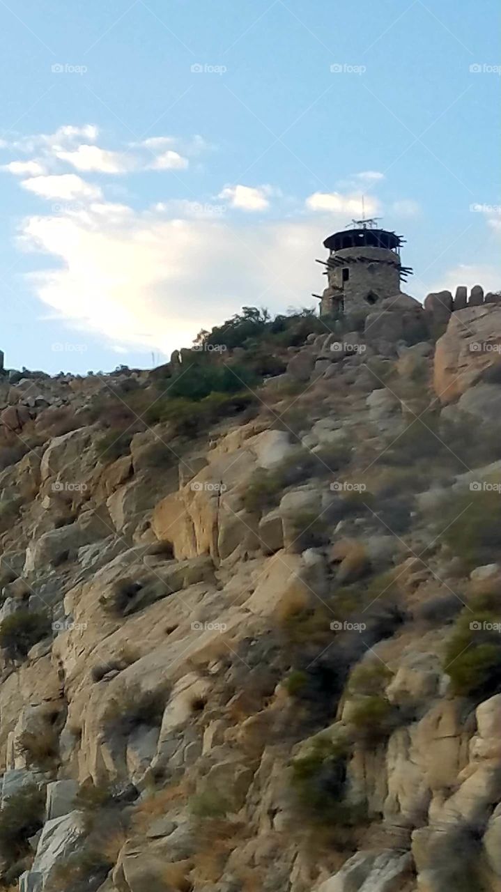 lookout viewing tower on top of a mountain in California