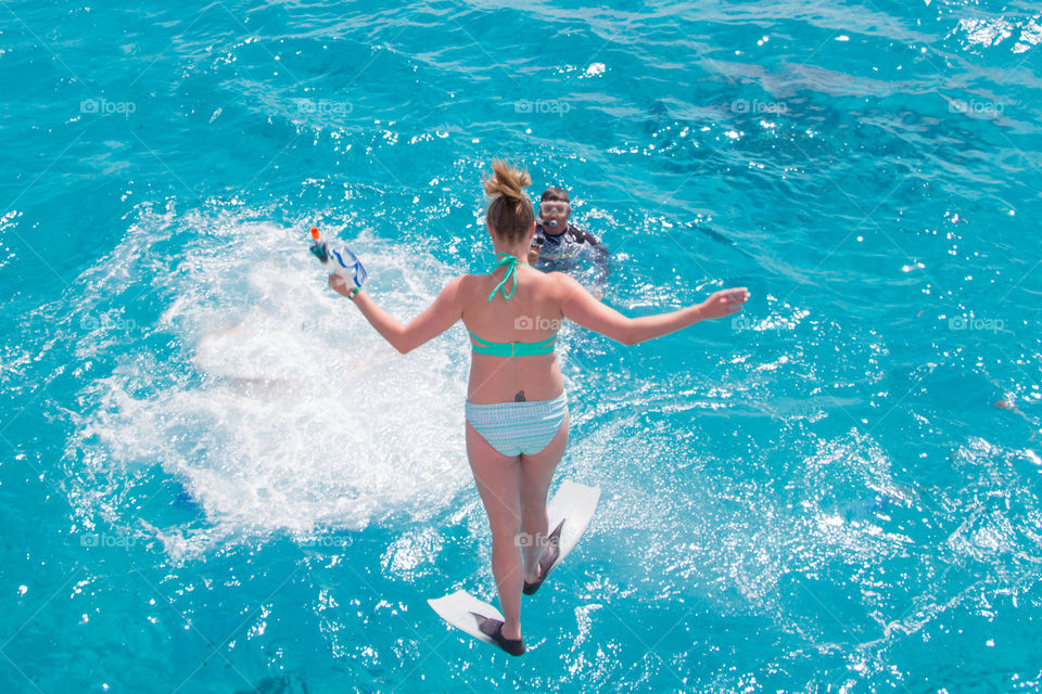 Jumping in the sea to practice some snorkeling