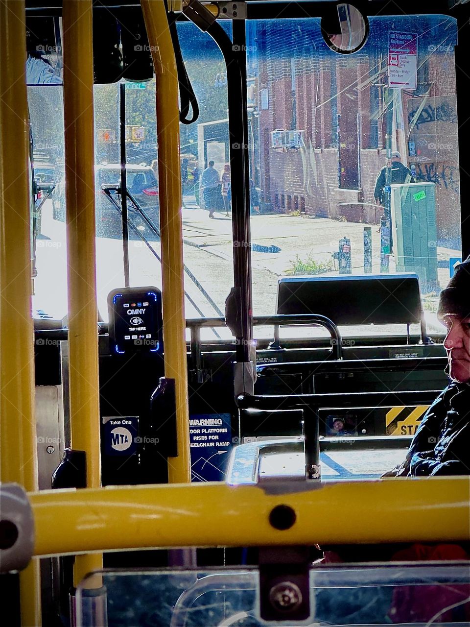 This is the „B43“ bus from „Bushwick“ to „Greenpoint“, Brooklyn from where I cross over the „Pulaski Bridge“ to get back home to our boat in LIC, Queens. I do this round trip once a month to pick up medications. 2023. Hypnotic Productions