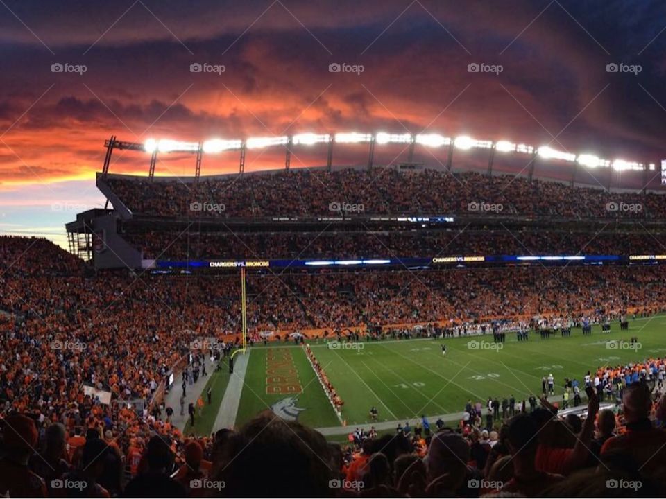 Broncos sky