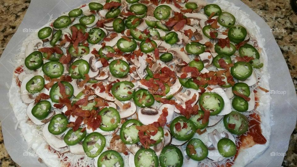 Mushroom, Jalapeno and Bacon Pizza