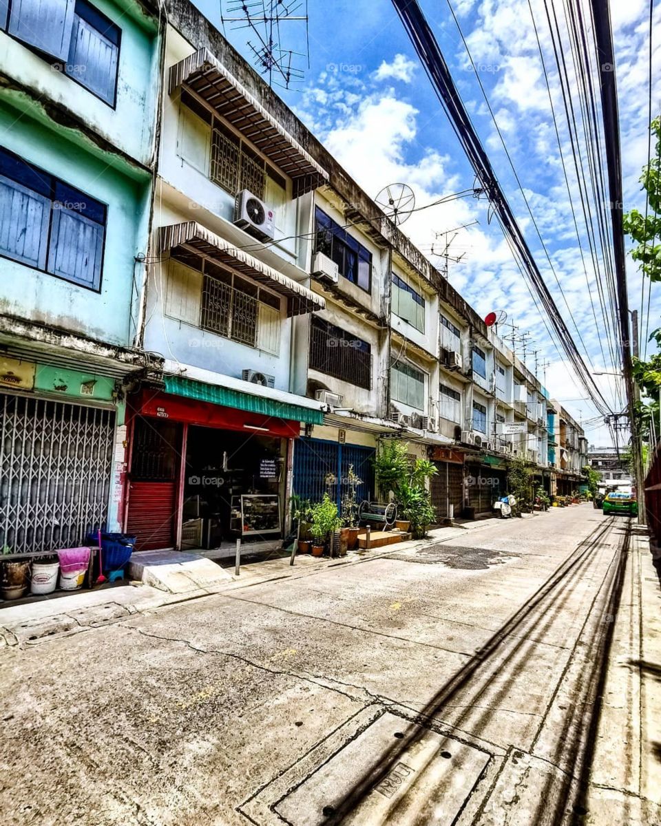 Vanishing Points Galore! Photo taken on a small side street in Bangkok, Thailand.