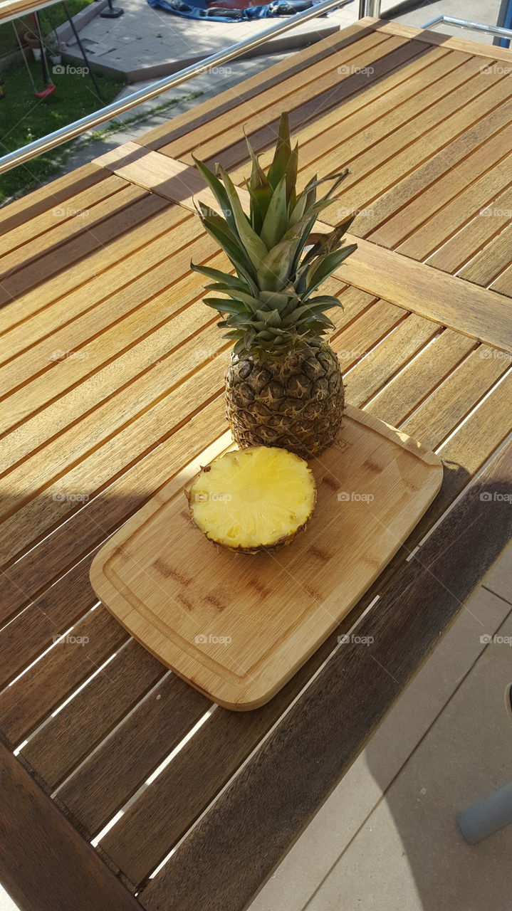 Fresh pineaple ready to eat