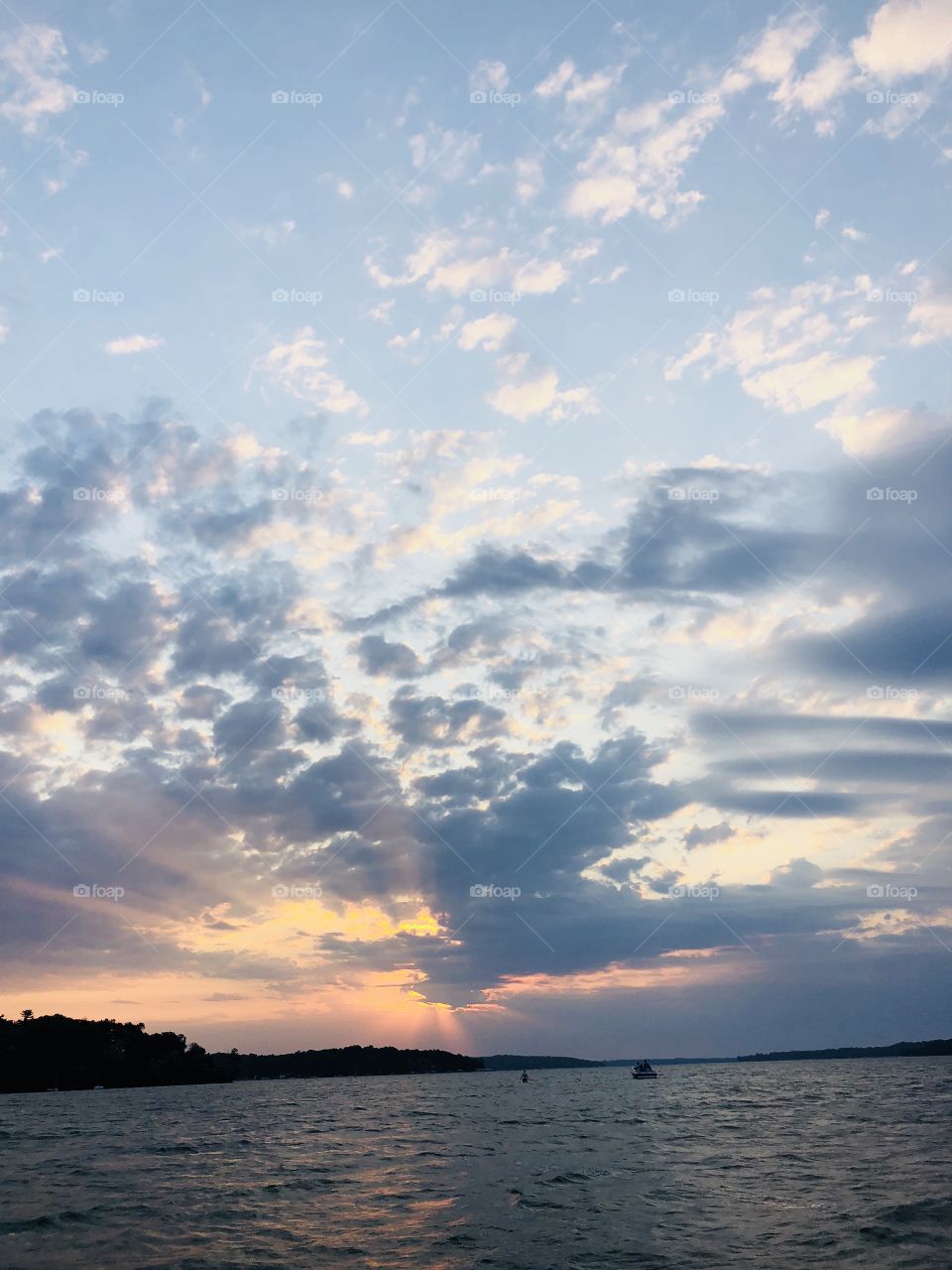 Mother nature’s gift of a beautiful sunrise over Lake Geneva. 