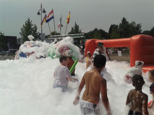 Soap foam party on the market