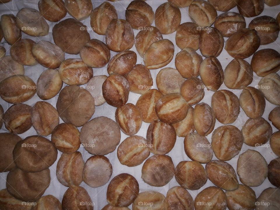 bread grain made by baker round breads many layout Pau poie