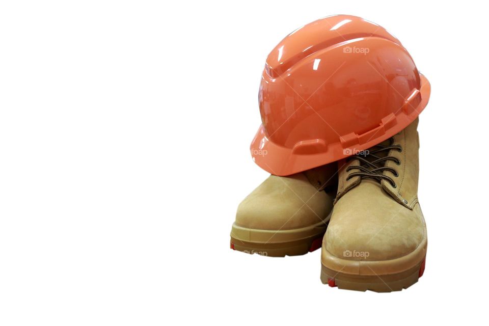 Safety helmets and safety shoes are equipment that must be worn by construction workers, to avoid work accidents