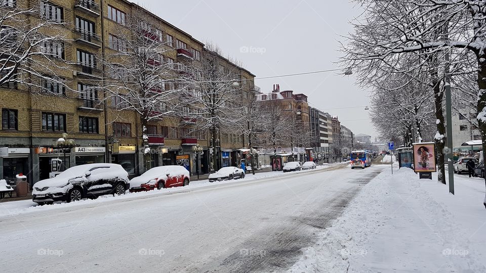 Vinter och snö på Avenyn Göteborg Sverige  - Winter and snow in the city of Gothenburg Sweden 