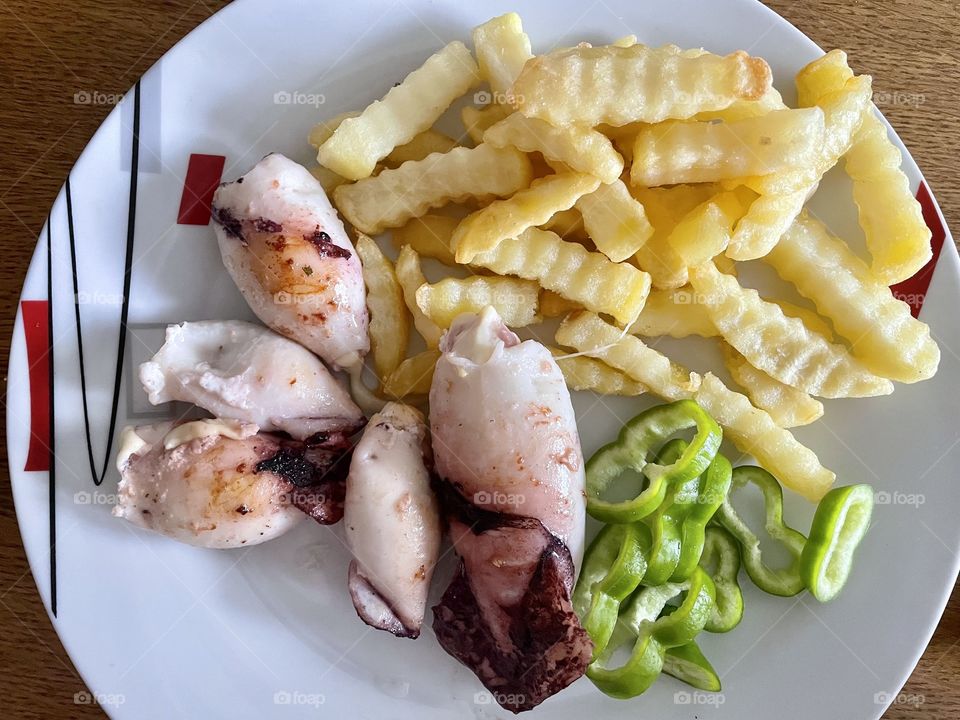Fries and squids