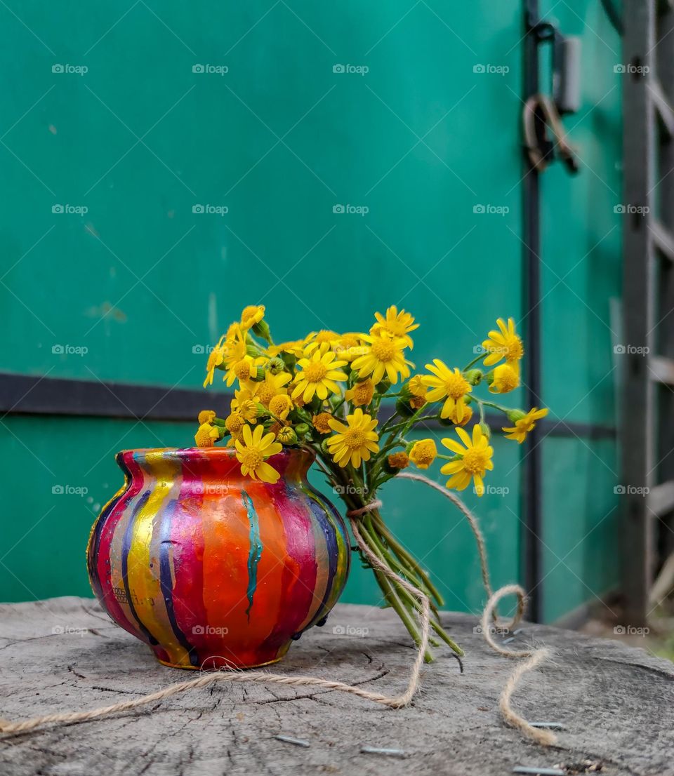 Still life in green, yellow and red