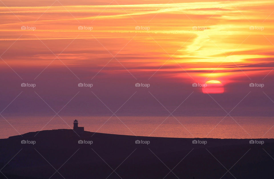 Belle tout silhouette sunset