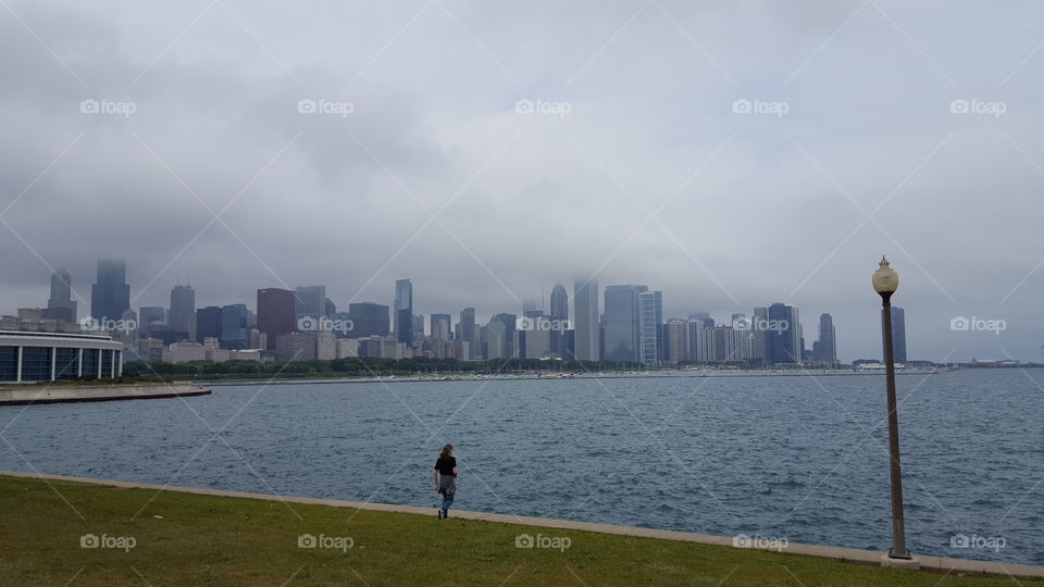Walking along Lake Michigan, Chicago cityscape