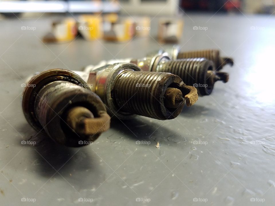 Spark plugs at the end of life