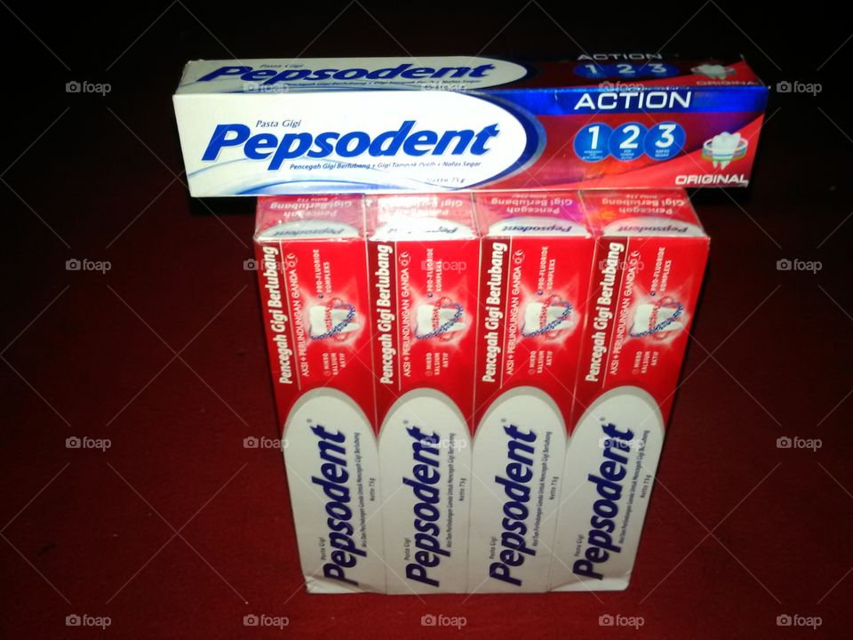 pepsodent very good family toothpaste