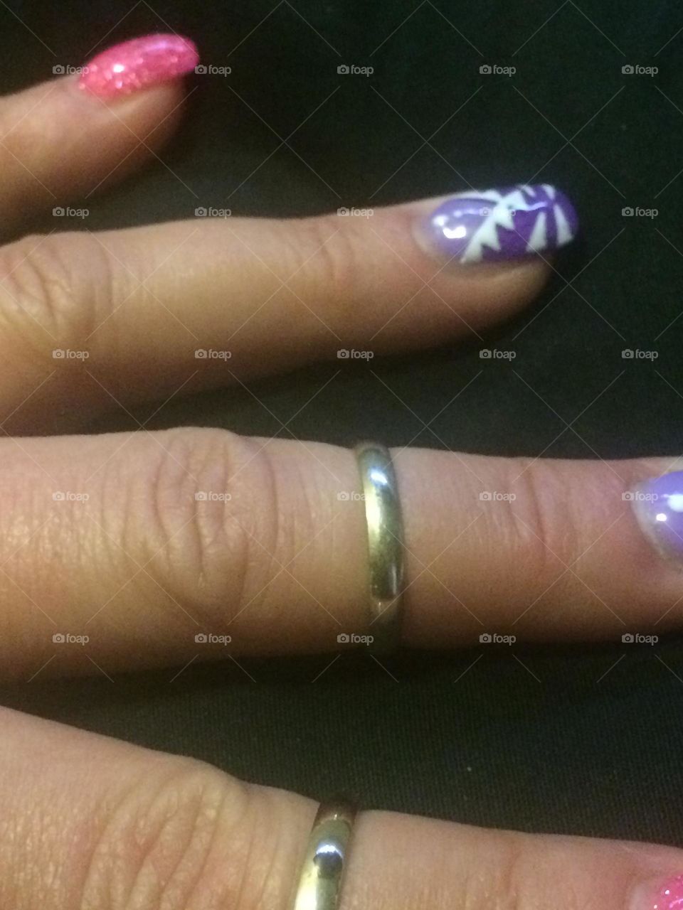 Another finger i put my wedding band on after divorce 