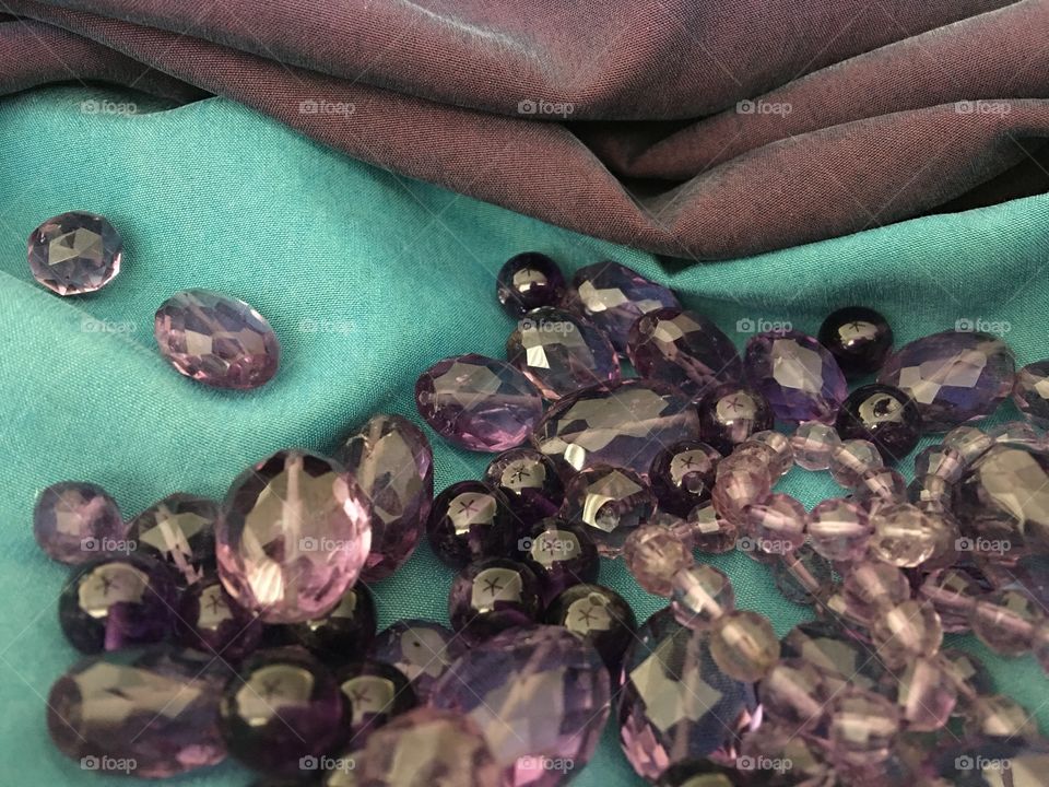 Mixed amethyst two color background 