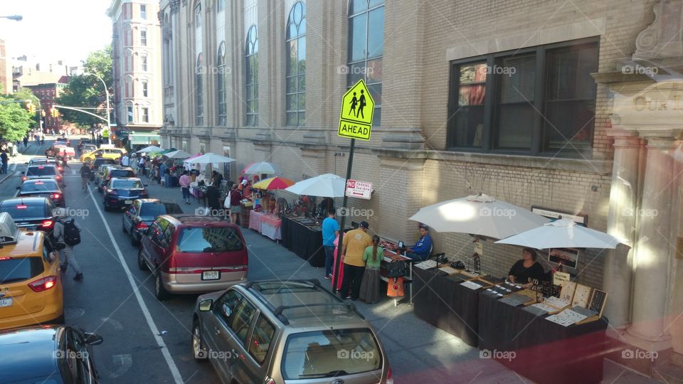 sidewalk vendors. in downtown Manhattan.