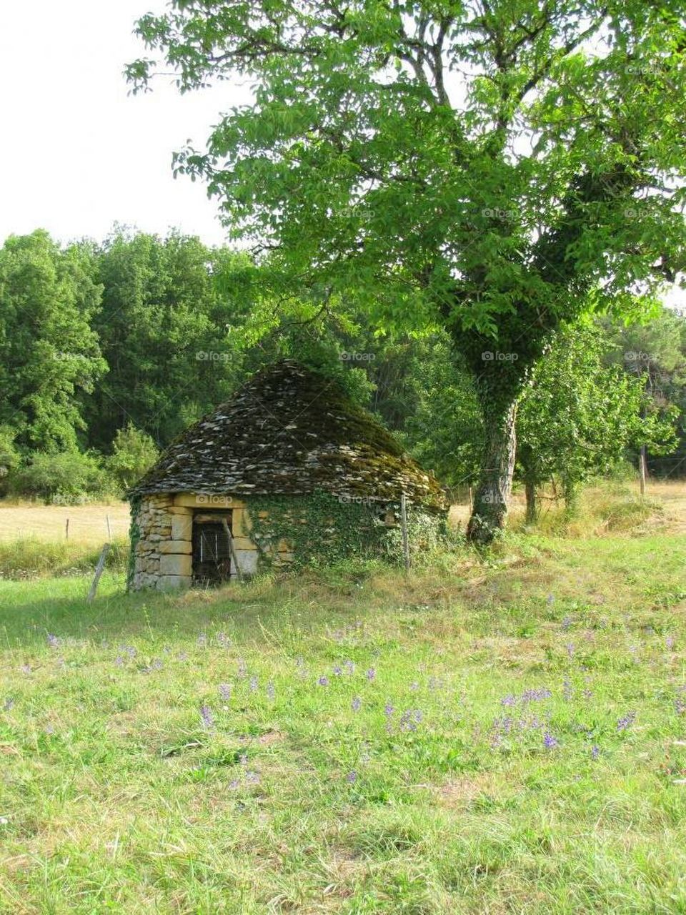 Sheep herder's hut in Dordogne