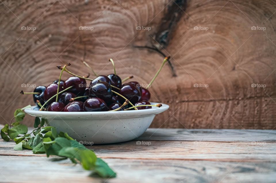 small bowl of cherries