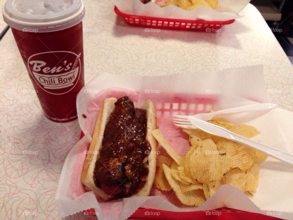 Chilli hot dog . From Washington 