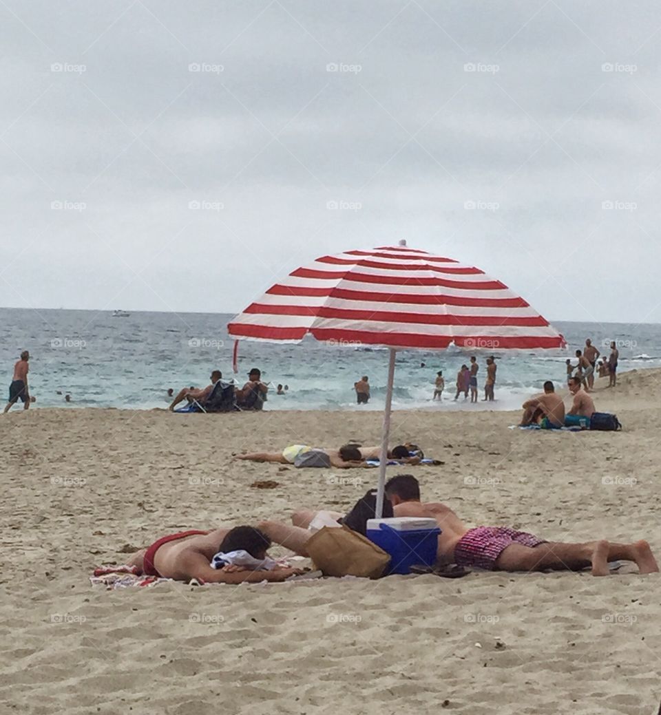 Cloudy beach day 