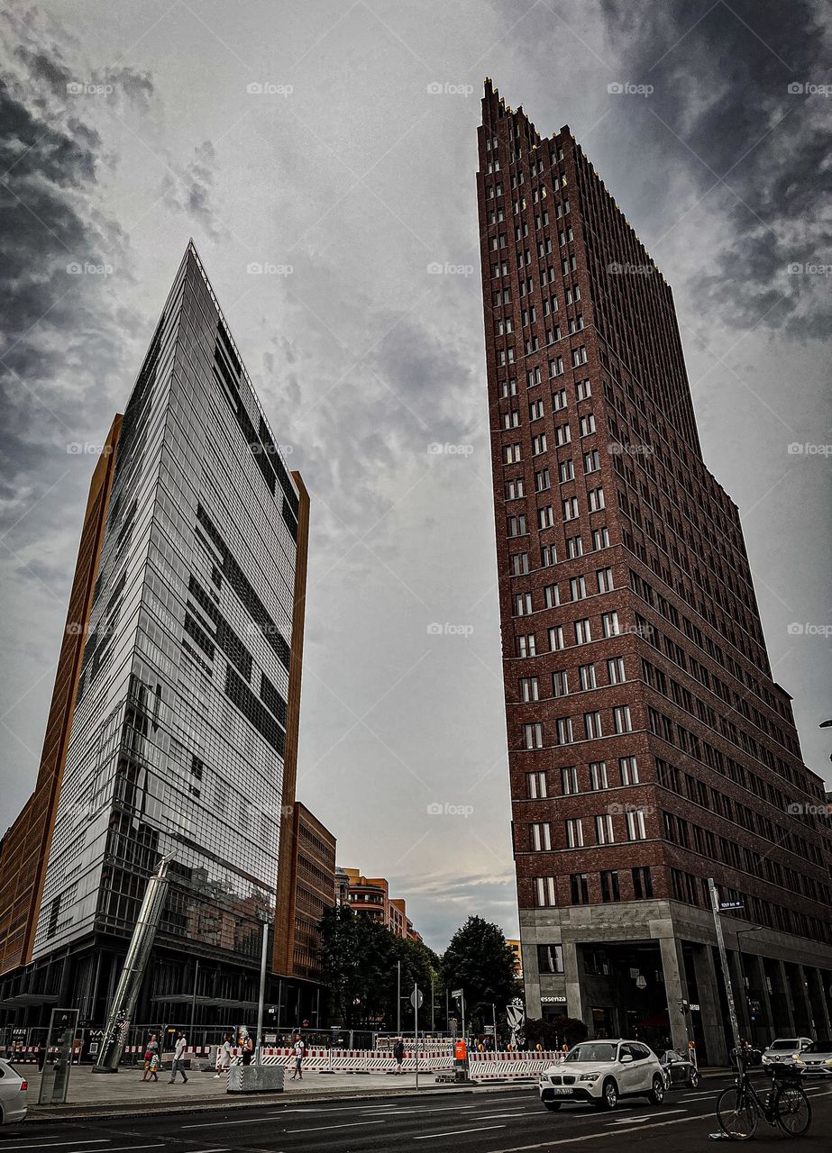 Potzdamer platz twin tower