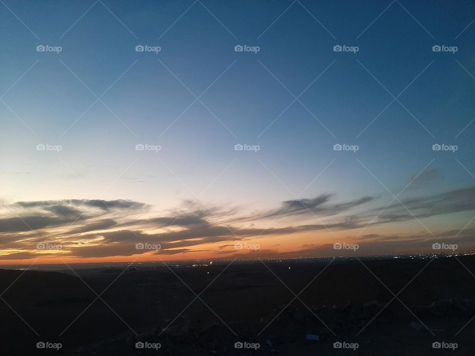 Please, I want you to support me, I need your help, I am poor, I need dollars, please