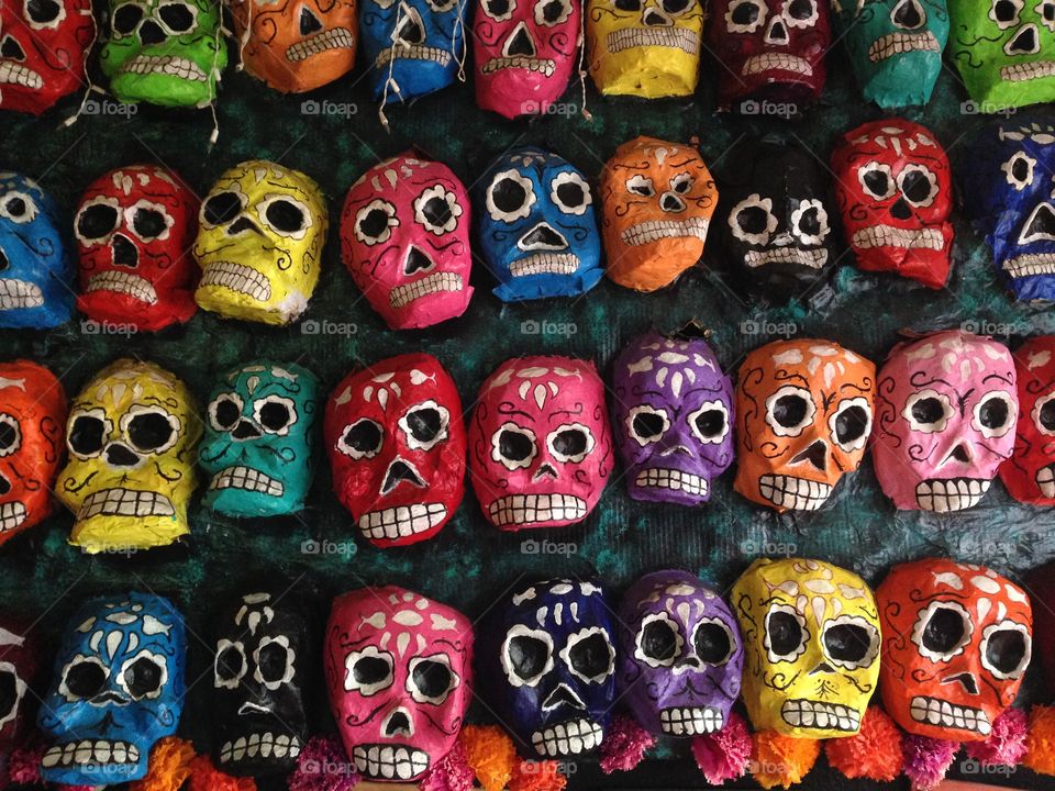 Mexican skulls instalation