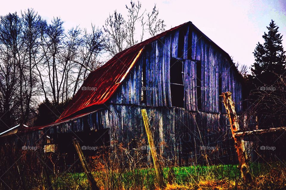 Rustic old Indiana barn 