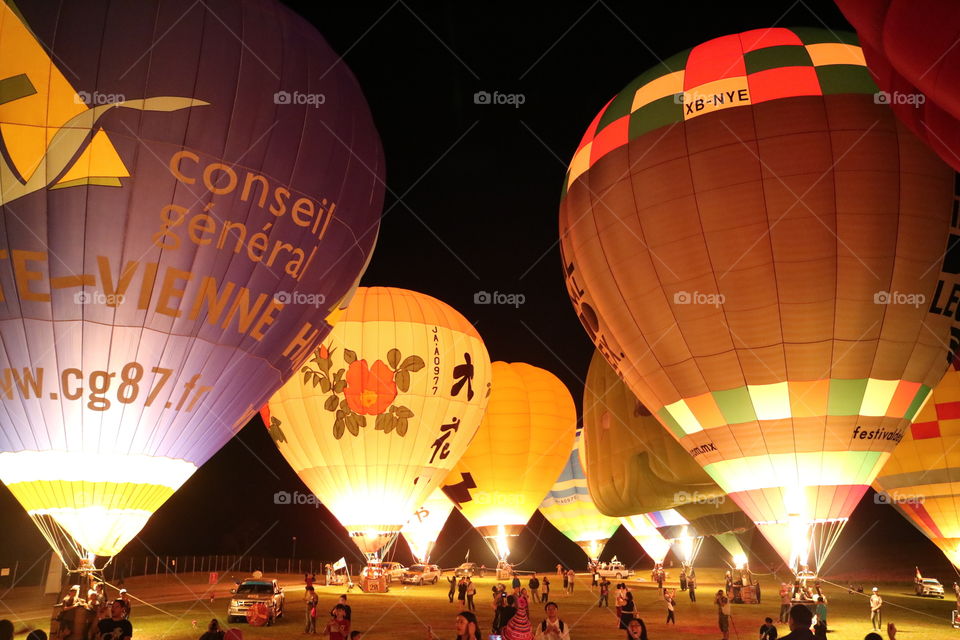 balloon festival at night