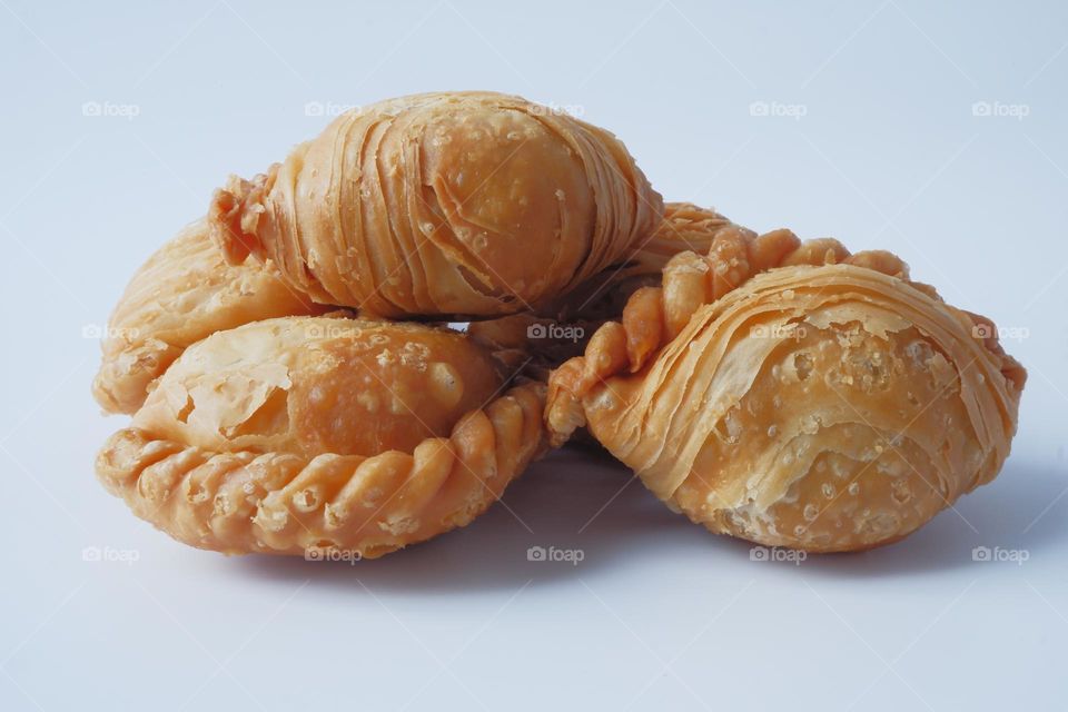 chicken curry puff Thai food,Crispy outside, soft inside.