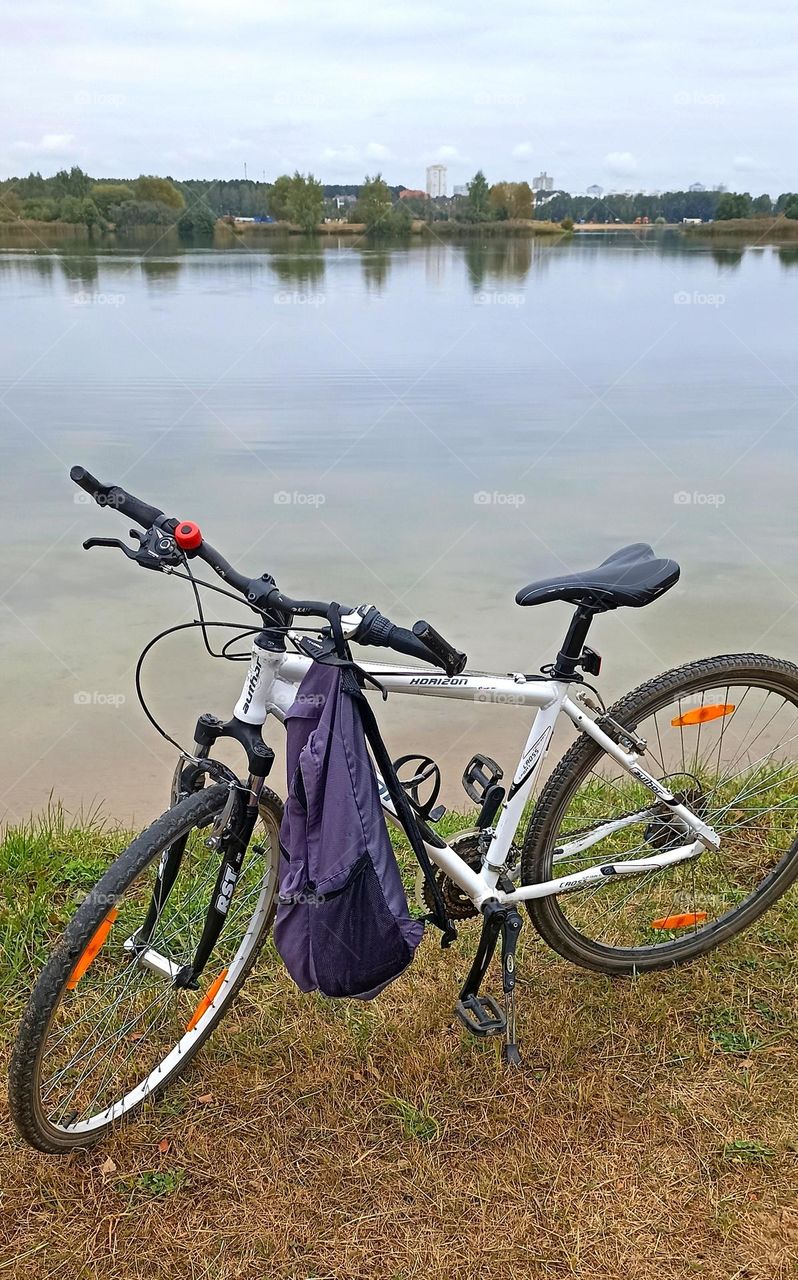 bike on a lake shore beautiful landscape, love bike 🚲