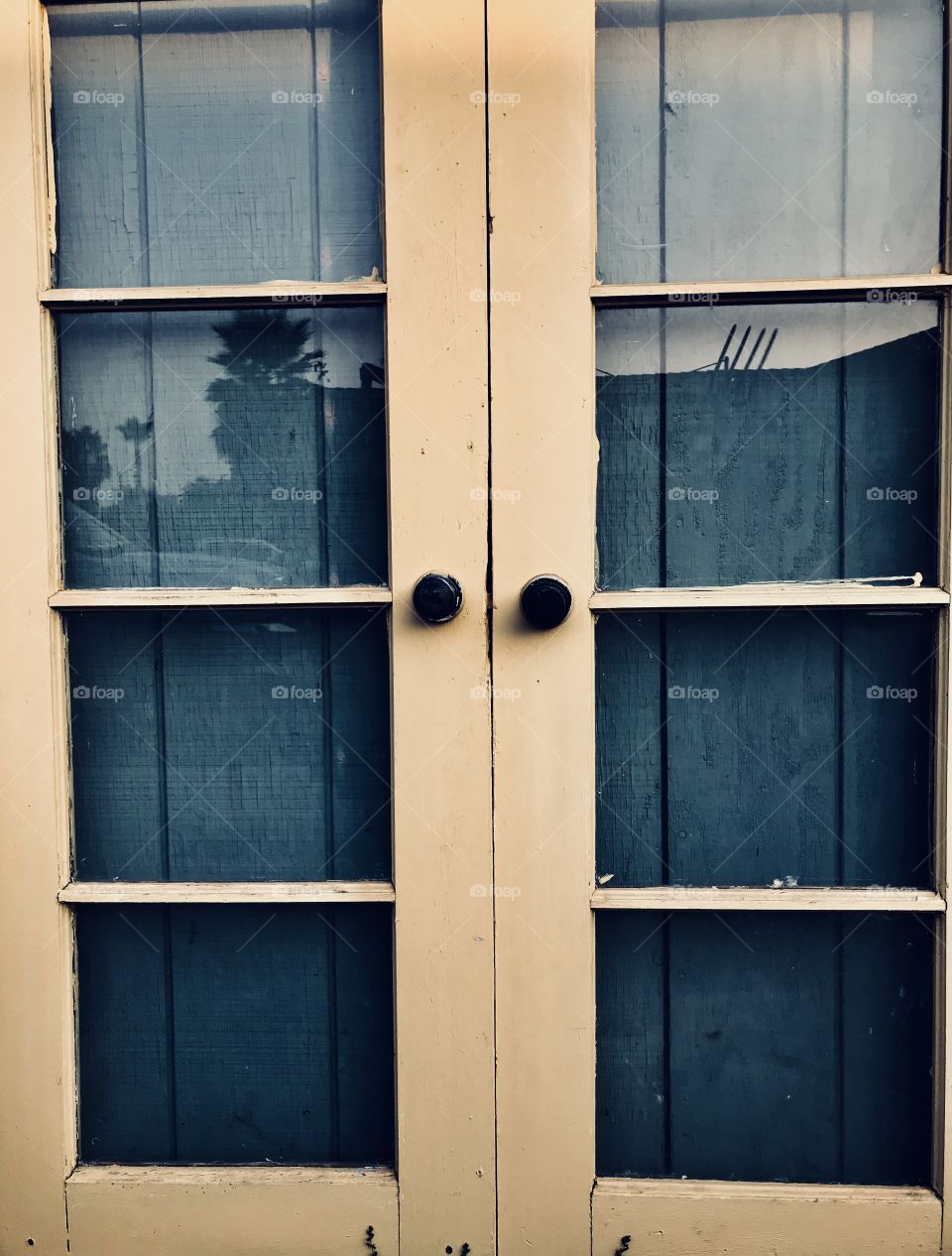 Grandpa’s yellow window 