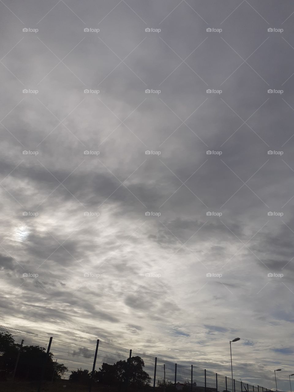 Sinal que vem chuva.