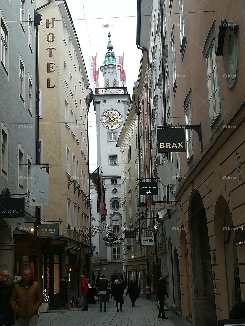 Getreidegasse, main street in Salzburg