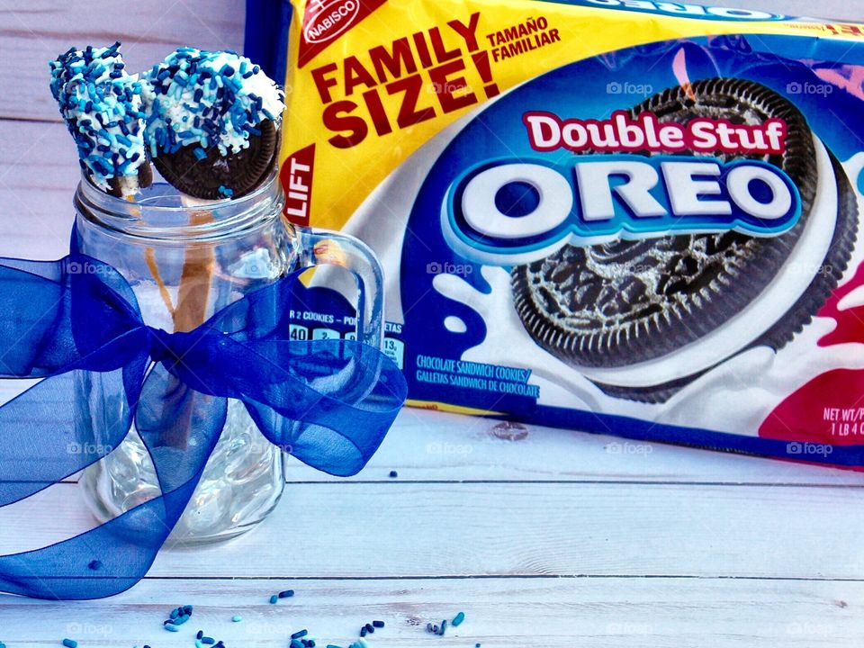 Oreo Double Stuff Cookie Lollipops 