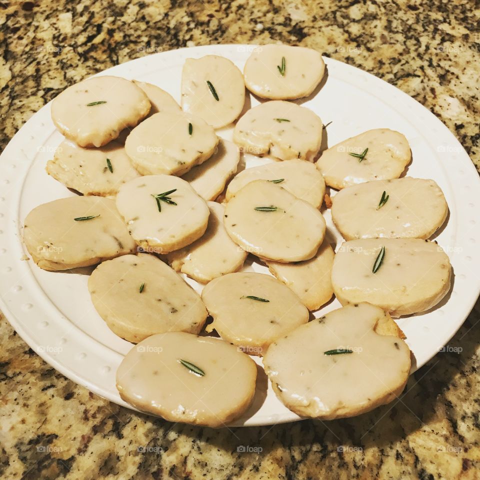 Rosemary lemon cookies