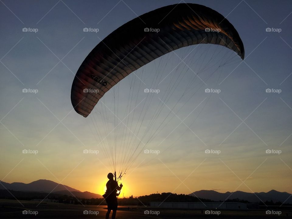 Paramotor sunset