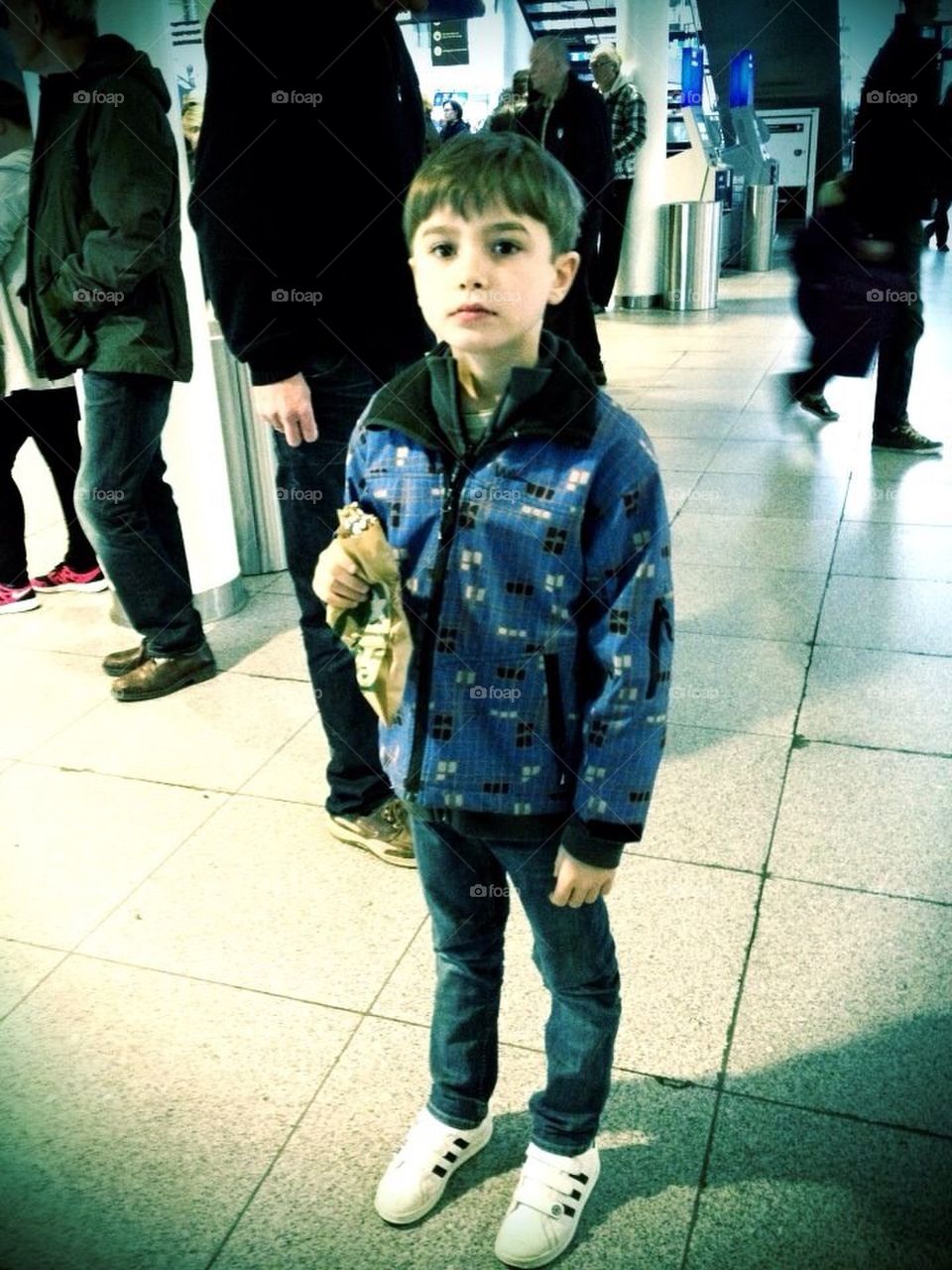 child boy waiting airport by pumpkin77